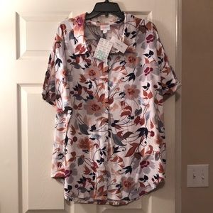 NWT LULAROE Charlie top